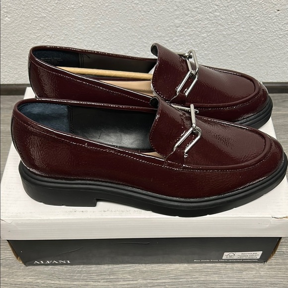 Alfani Women Galilyao Loafer - Picture 7 of 7